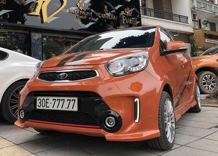 Loạt xe Kia Morning giá 300 triệu, gắn biển ngũ quý đội giá bạc tỷ - 3