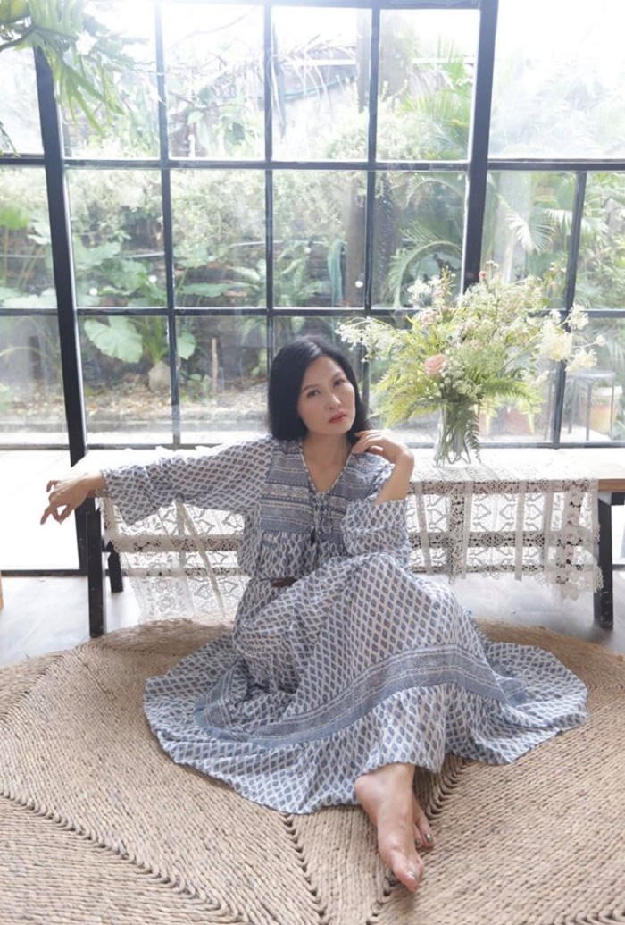 Vẻ ngoài nữ tính, nền nã của Phó Bí thư Bích Hiền phim 'Sinh tử' - 13