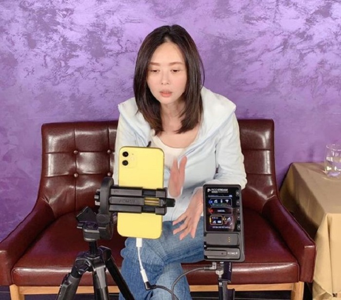 Biểu tượng gợi cảm Tiêu Thục Thận bị ung thư tá tràng - 1