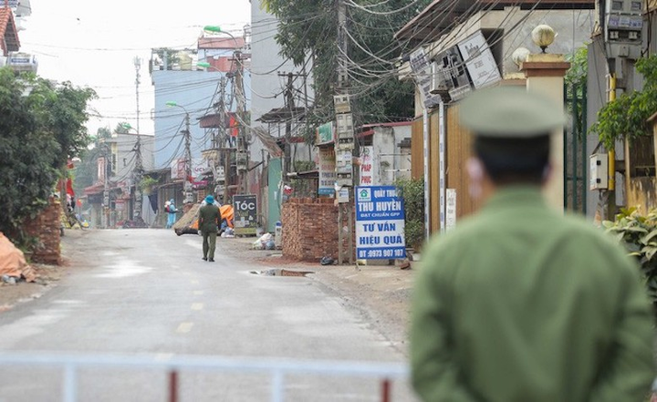 Phong toả khu vực có ca bệnh Covid-19 sau 23 ngày trở về từ ổ dịch Bạch Mai - 3