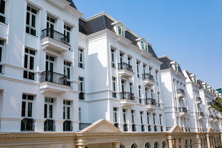 Văn Phú - Invest: Doanh thu và lợi nhuận 2019 tăng mạnh - 2