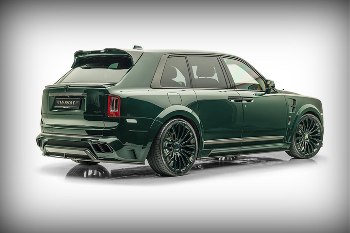Qua tay hãng độ Mansory, Rolls-Royce Cullinan bất ngờ 'lột xác' - 3