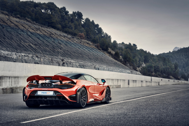 Mclaren 765LT 2021 hiệu suất cao, giá từ 358.000 USD - 5