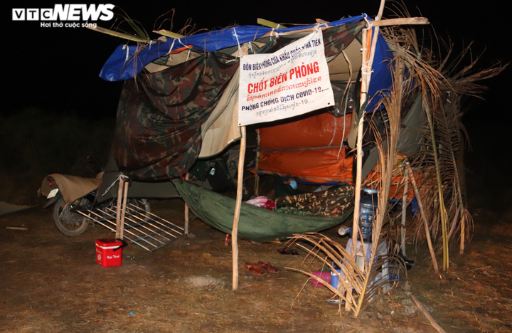 Ảnh: Biên phòng Kiên Giang trắng đêm siết chặt biên giới phòng Coivd-19 - 10