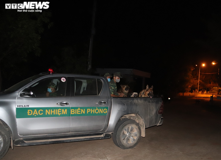 Ảnh: Biên phòng Kiên Giang trắng đêm siết chặt biên giới phòng Coivd-19 - 7