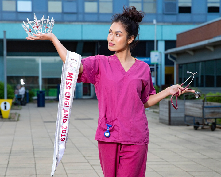 Hoa hậu Anh là bác sĩ chống dịch Covid-19: IQ 146, có hai bằng đại học Y khoa - 1