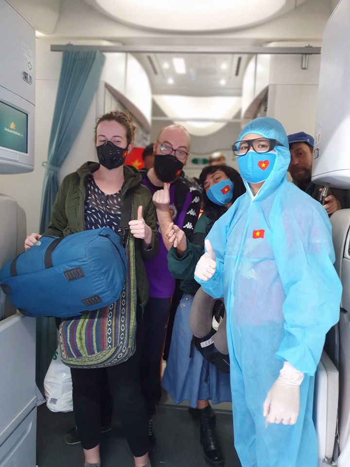 Vietnam Airlines vận chuyển công dân Đức, Liên minh châu Âu hồi hương - 3