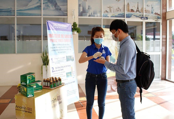 Chung tay thế nào để bảo vệ các y bác sĩ nơi tuyến đầu phòng dịch? - 4