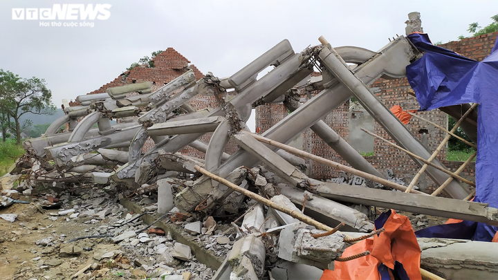 Dân tự ý phá dỡ chùa triệu USD xây trái phép trong khu di tích: Công an vào cuộc - 9