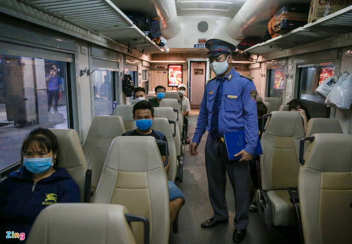  4 hành khách thân nhiệt cao bị Ga Sài Gòn hủy vé - 10