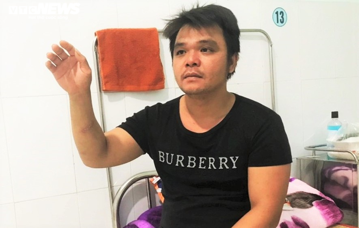 Chuyến biển kinh hoàng của vị thuyền trưởng tàu cá bị Trung Quốc đâm chìm - 1