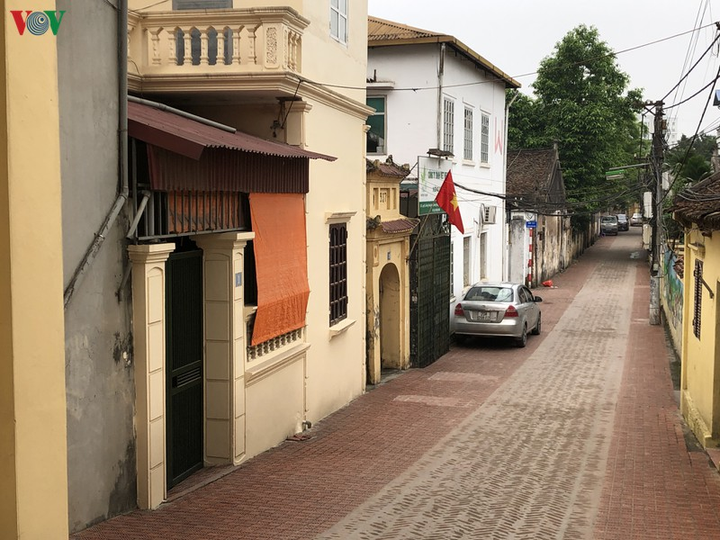 Phó Công an phường Đông Ngạc không tiếp xúc trực tiếp với BN 243 - 3