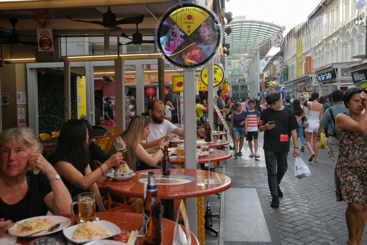 Singapore: Hình ảnh tương phản trước và sau lệnh phong tỏa ngừa Covid-19 - 9