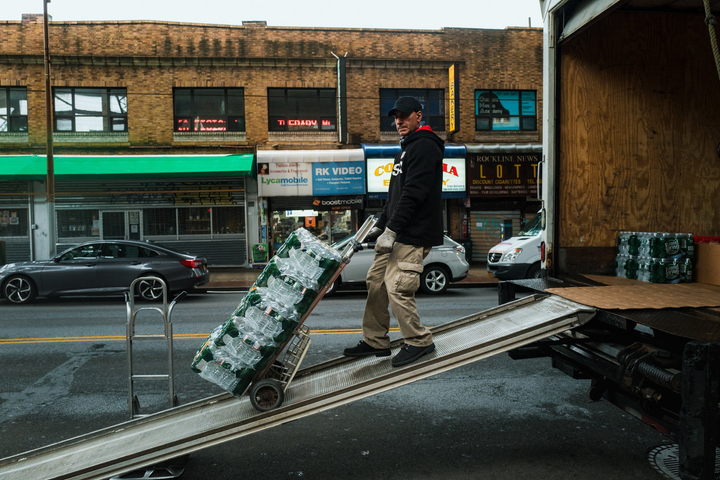 Bi kịch dân nhập cư ở New York giữa mùa COVID-19 và lời cầu bình yên cho nước Mỹ - 4