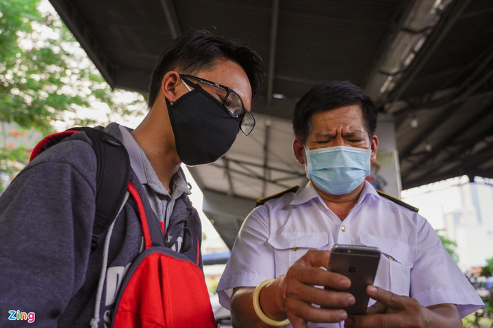 Xét nghiệm COVID-19 cho tất cả hành khách đến ga Sài Gòn - 6