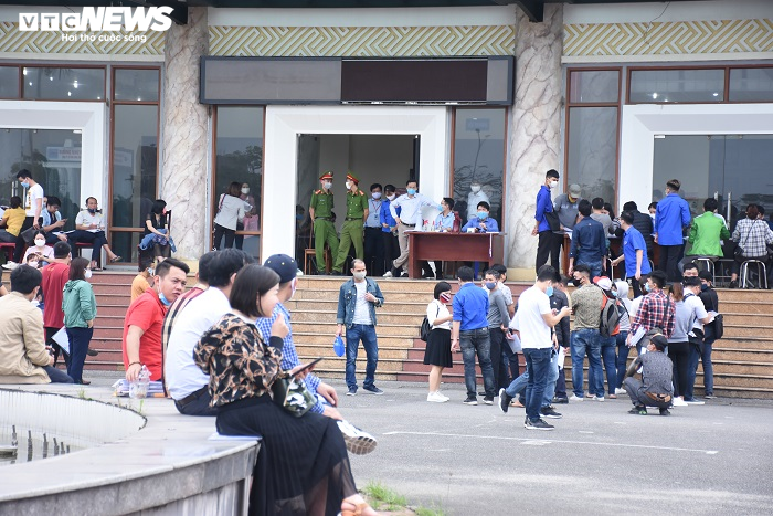 Hải Phòng đột ngột dừng kiểm soát xe tải trước 'giờ G' - 3