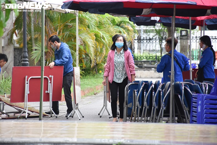 Hải Phòng đột ngột dừng kiểm soát xe tải trước 'giờ G' - 13