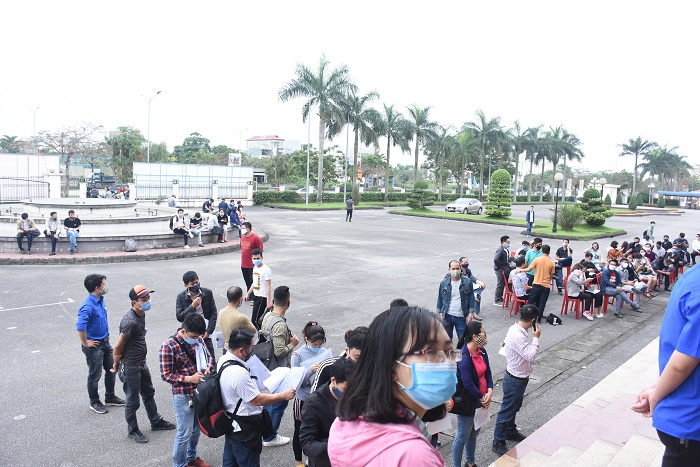 Hải Phòng đột ngột dừng kiểm soát xe tải trước 'giờ G' - 1