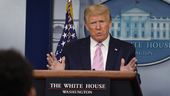 COVID-19: Tổng thống Trump nói về quyết định khó khăn nhất sắp phải đưa ra - 1