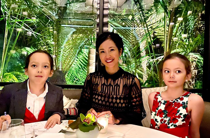 Cuộc sống của ba mẹ con ca sĩ Hồng Nhung trong khu cách ly - 9