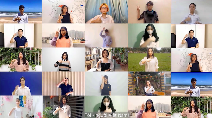 Chế bản hit 'Hơn cả yêu' bằng ngôn ngữ ký hiệu lan tỏa thông điệp mùa COVID-19 - 1