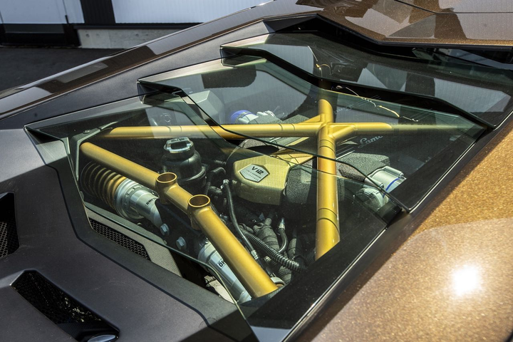 Lamborghini Aventador với gói độ Liberty Walk - 5