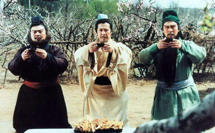 Đại chiến Xích Bích được đầu tư tốn kém thế nào ở các bản 'Tam quốc'? - 1