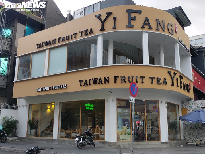 Hàng quán ở TP.HCM, Hà Nội vẫn đóng cửa trong ngày cuối cách ly toàn xã hội - 5