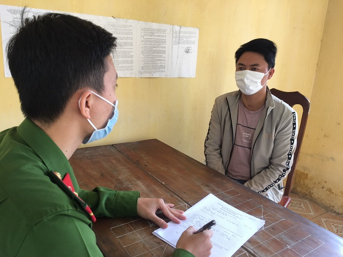 Khởi tố thanh niên tăng ga tông trọng thương công an tại chốt kiểm dịch - 2