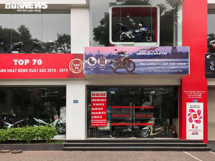 Cửa hàng kinh doanh Hà Nội tiếp tục đóng cửa, phòng chống COVID-19 - 12