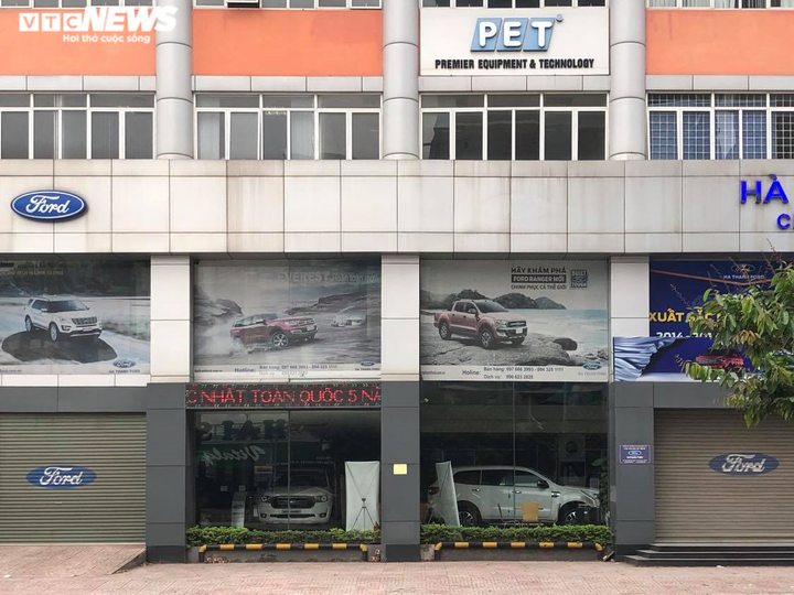 Cửa hàng kinh doanh Hà Nội tiếp tục đóng cửa, phòng chống COVID-19 - 13