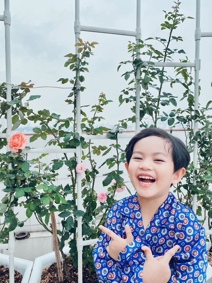 Cuộc sống của Khánh Thi - Phan Hiển thay đổi thế nào trong mùa dịch COVID-19? - 7