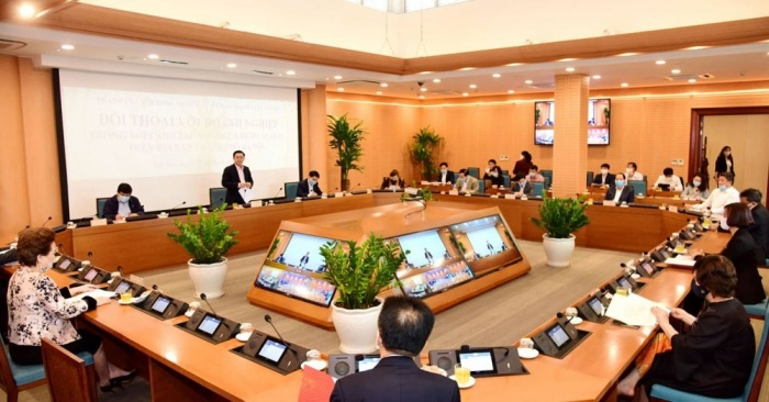 Vingroup, T&T, FLC đề xuất gì với Bí thư Hà Nội? - 2