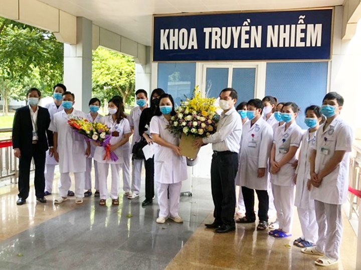 Thêm 14 bệnh nhân được công bố khỏi bệnh, Việt Nam chữa khỏi 191 ca - 1