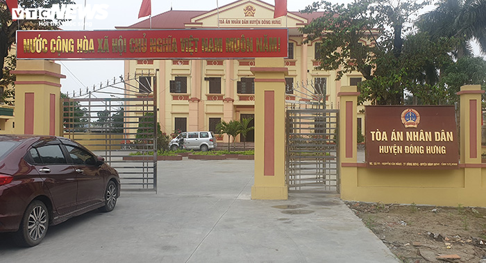 Vì sao đàn em Đường Nhuệ đánh nam thanh niên tàn phế ngay trước cửa nhà? - 1