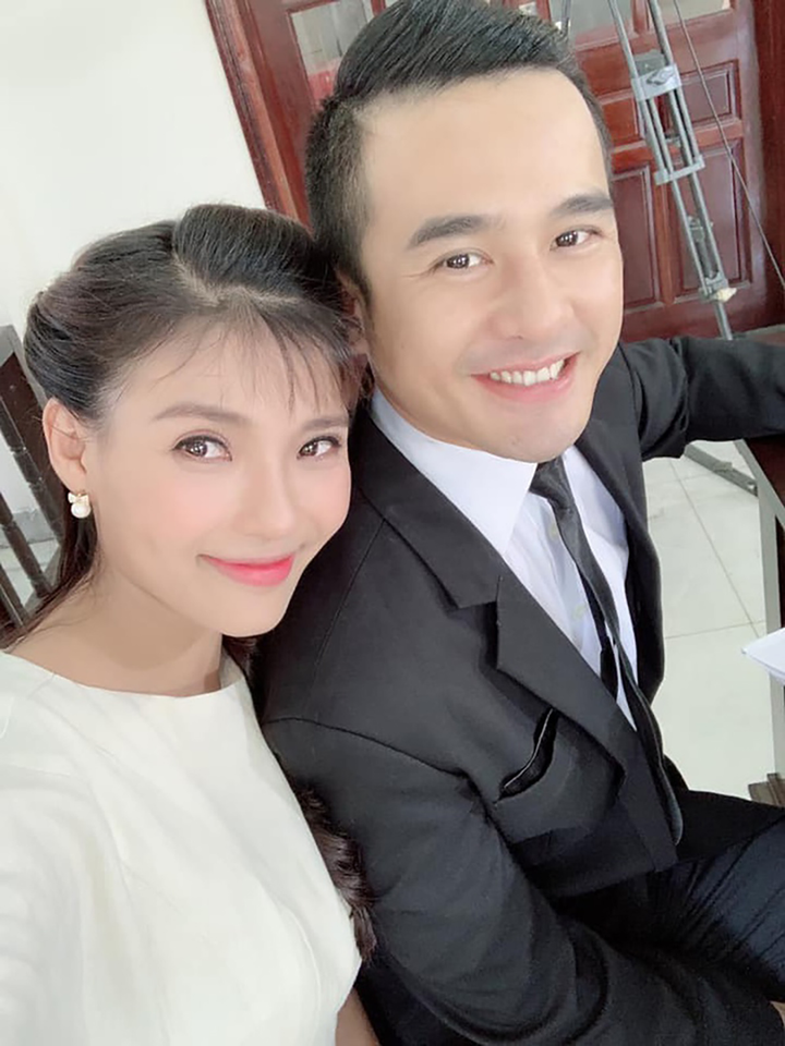 Thúy Diễm: 'Con trai không nhận ra tôi sau 6 tháng đi quay phim' - 1