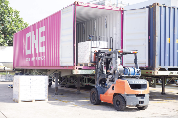 Vinamilk đưa sữa Ông Thọ sang Trung Quốc giữa đại dịch Covid-19 - 6