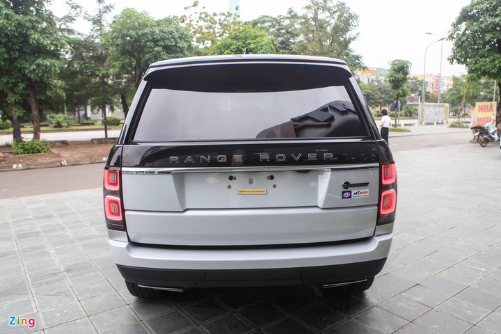Cận cảnh 'xế xịn' Range Rover SVAutobiography LWB 3.0L 2020 mới về Việt Nam - 8