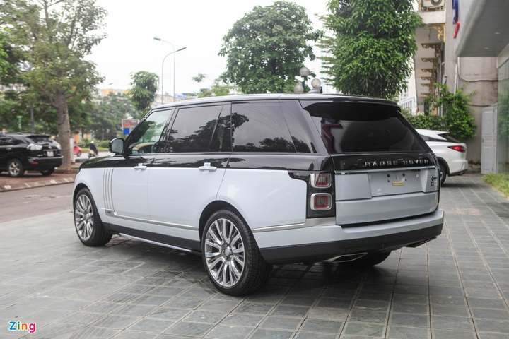 Cận cảnh 'xế xịn' Range Rover SVAutobiography LWB 3.0L 2020 mới về Việt Nam - 7