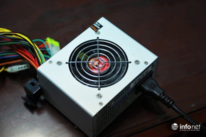 Cận cảnh máy trợ thở đầu tiên do chính tay người Việt Nam thiết kế và sản xuất - 11