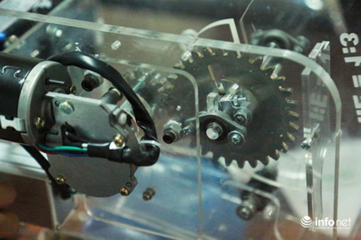 Cận cảnh máy trợ thở đầu tiên do chính tay người Việt Nam thiết kế và sản xuất - 4