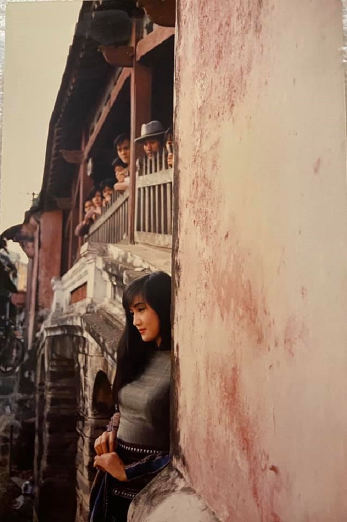 Những tấm ảnh thanh xuân chưa từng được công bố của 'Nữ hoàng ảnh lịch' - 9