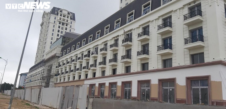 Bảo vệ tử nạn tại dự án The Manor Crown Huế: 'Mất bò mới lo làm chuồng' - 1