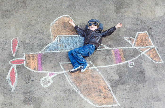 Cha mẹ cần tránh các sai lầm này nếu không muốn trẻ bị hạn chế khả năng sáng tạo - 1