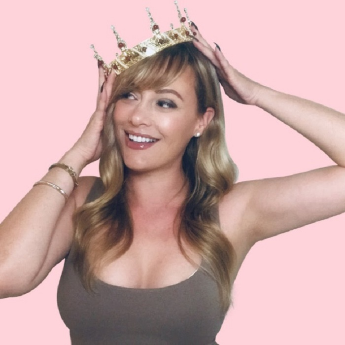 Nhà văn Mỹ bị chỉ trích vì gọi những chàng trai nhóm BTS là phụ nữ - 1