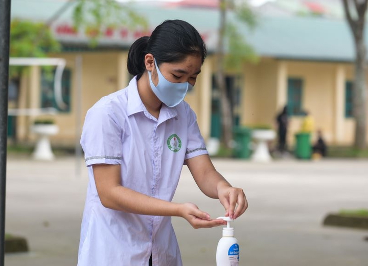 Hơn 98% học sinh Thanh Hoá đi học trong ngày đầu trở lại trường - 2