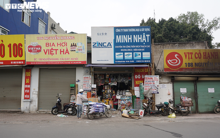 Sát ngày hết lệnh cách ly, hàng quán Hà Nội rậm rịch đón khách - 5