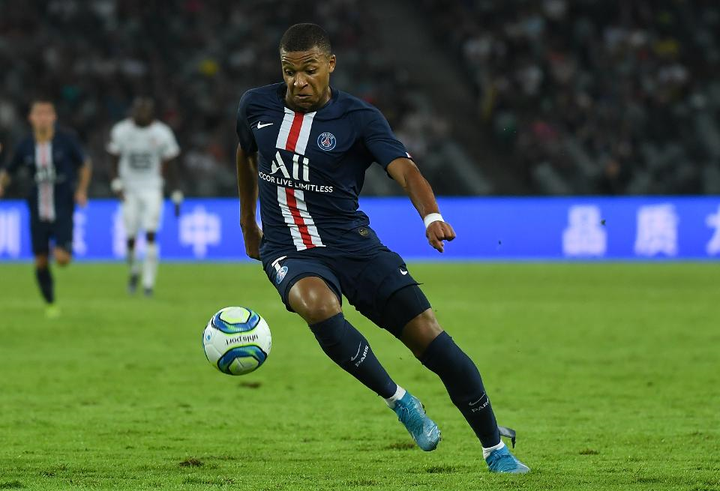 COVID-19 khó lường: Khi nào Ngoại Hạng Anh, Bundesliga, La Liga trở lại? - 3