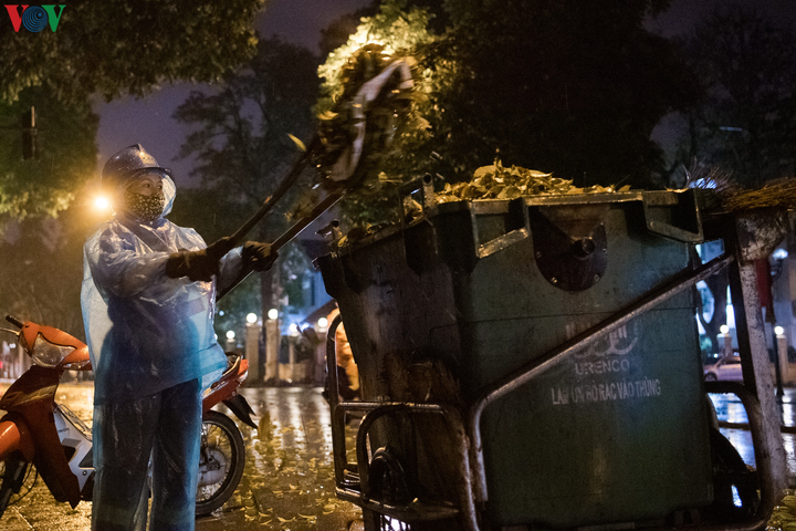 Hình ảnh hiếm khi lặp lại ở Hà Nội trước ngày hết cách xã hội - 15