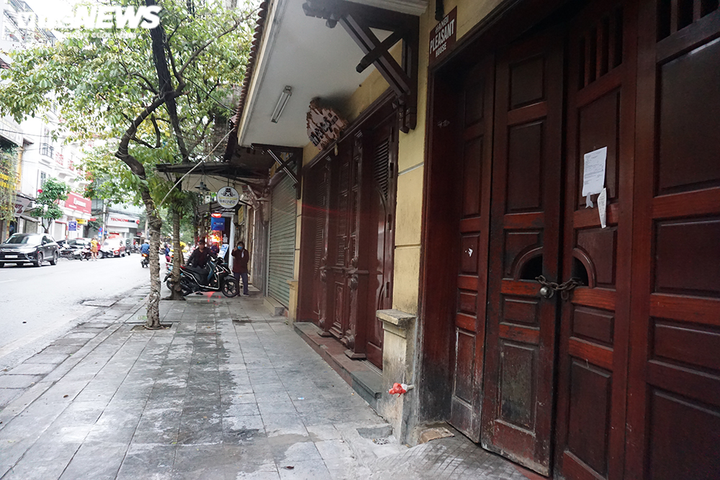 Hết cách ly, chủ quán phở dậy từ 2h sáng vẫn không kịp mở hàng - 4